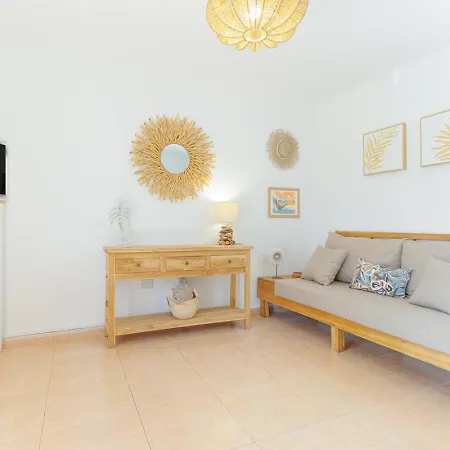Aguila De Dunas - Charming Flat With Patio & Pools In The Centre Of * Corralejo